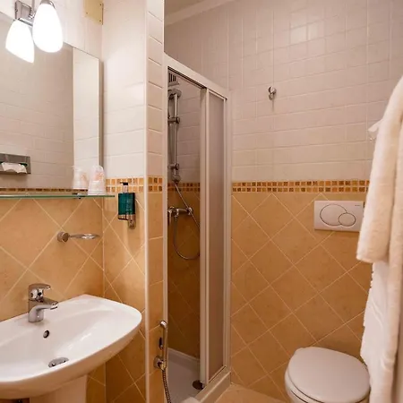 San Giusto Hotel 3*